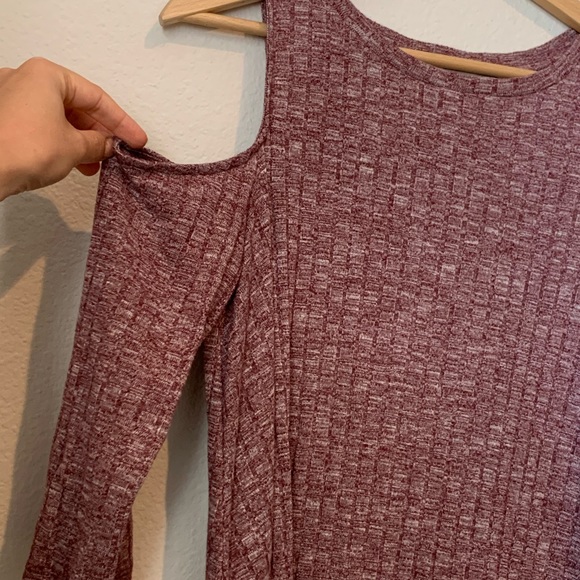 Forever 21 Cut Out Sleeve Dress - Picture 2 of 2